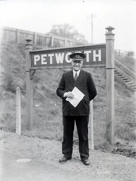 Petworth Railway Station - 2 May 1946