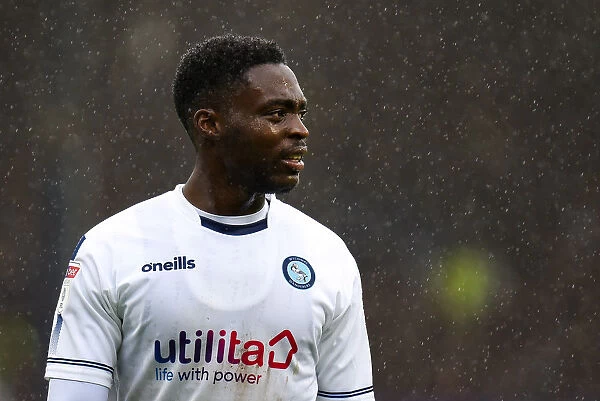Determined Fred Onyedinma: A Pivotal Moment at Wycombe Wanderers vs Portsmouth, September 2018