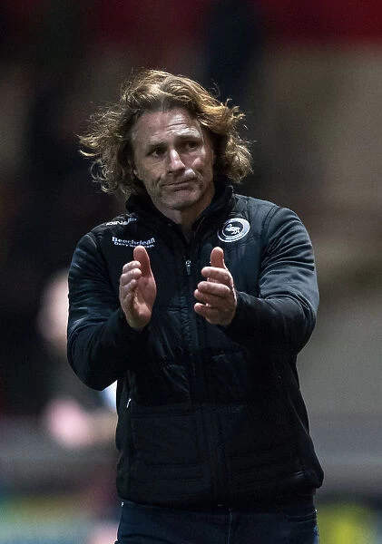Gareth Ainsworth Leads Wycombe Wanderers Against Fleetwood Town, October 2018
