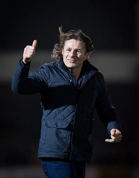 Gareth Ainsworth and Wycombe Wanderers Face Barnsley (08 / 12 / 18)