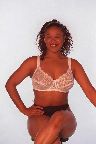 Sonia Swaby actress in West End play Fame who wears a 34 DD size bra