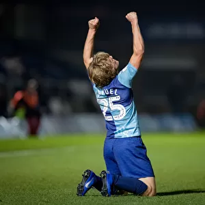 Alex Samuel's Euphoric Goal Celebration for Wycombe Wanderers vs Shrewsbury Town (24.11.18)