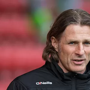 Gareth Ainsworth and Wycombe Wanderers vs Walsall: Clash on the Field (27/10/18)