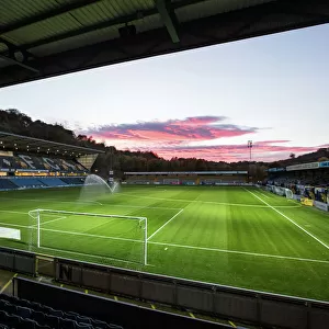 Wycombe Wanderers vs Rochdale: A Football Rivalry Ignites at Adams Park (10/23/18)