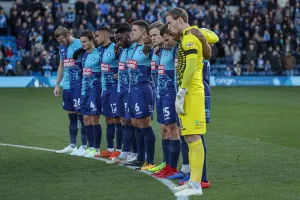 Wycombe observe a minutes silence